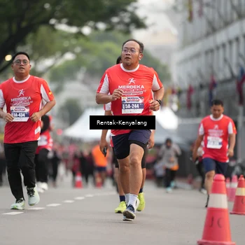 Runner Photo 8085472
