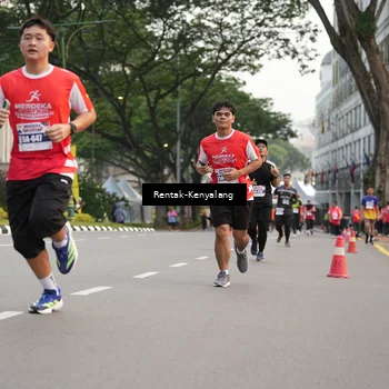 Runner Photo 8085573