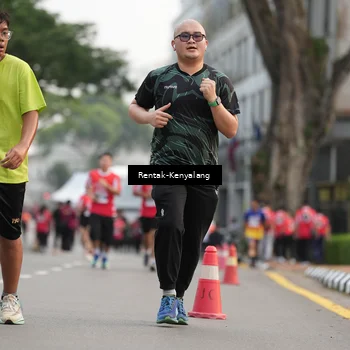Runner Photo 8085576