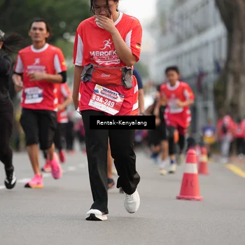 Runner Photo 8085580