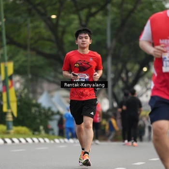 Runner Photo 8085631
