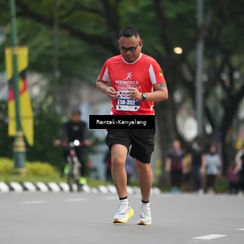 Runner Photo 8085700