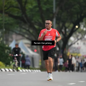 Runner Photo 8085704