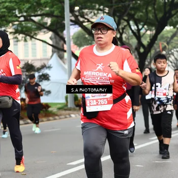 Runner Photo 8085726
