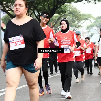 Runner Photo 8085728