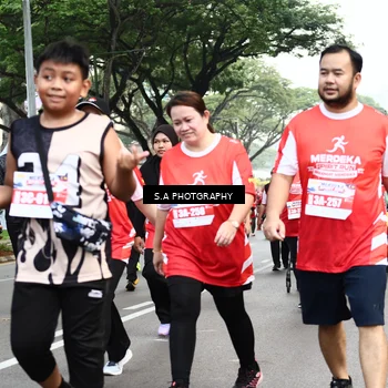 Runner Photo 8085754