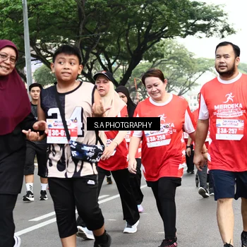 Runner Photo 8085756