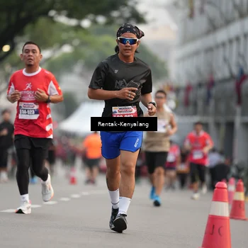 Runner Photo 8085791