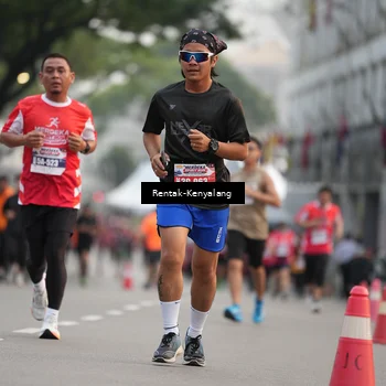 Runner Photo 8085792