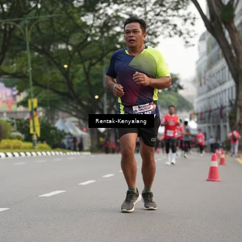 Runner Photo 8085836