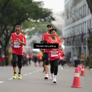 Runner Photo 8085839