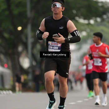 Runner Photo 8085875