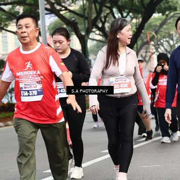 Runner Photo 8085881