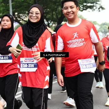 Runner Photo 8085918