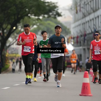 Runner Photo 8085989