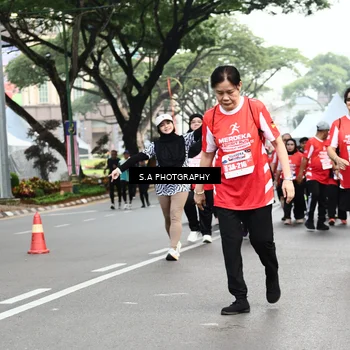 Runner Photo 8086076