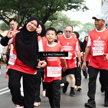 Runner Photo 8086109