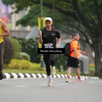 Runner Photo 8086125