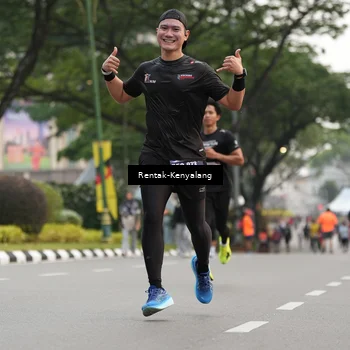 Runner Photo 8086128