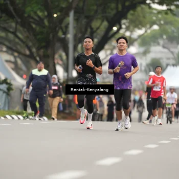 Runner Photo 8086171