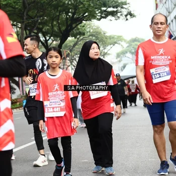 Runner Photo 8086258