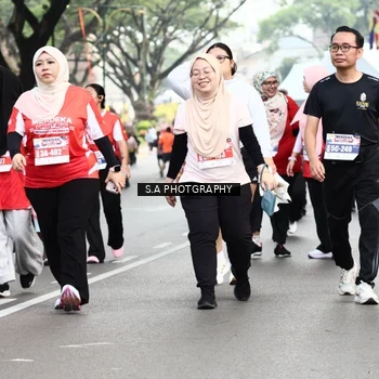 Runner Photo 8086300