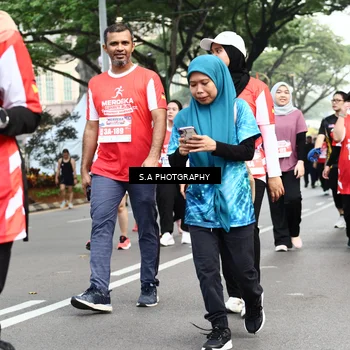 Runner Photo 8086364