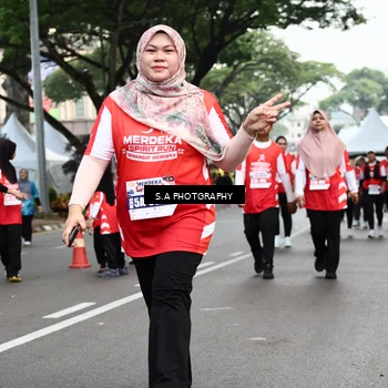 Runner Photo 8086617