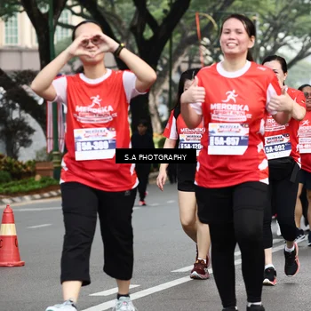 Runner Photo 8086637