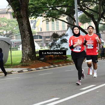 Runner Photo 8086677