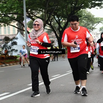 Runner Photo 8086736