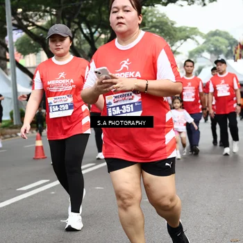 Runner Photo 8086760