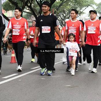 Runner Photo 8086763