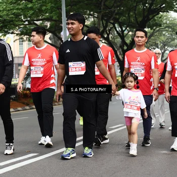 Runner Photo 8086766