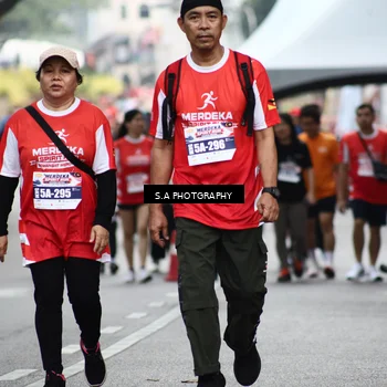 Runner Photo 8086772