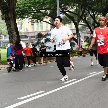 Runner Photo 8086850