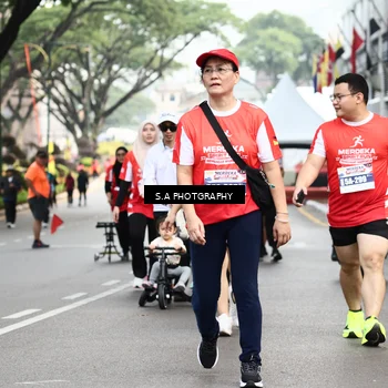 Runner Photo 8086874
