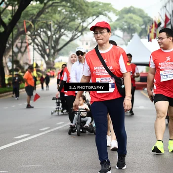 Runner Photo 8086876