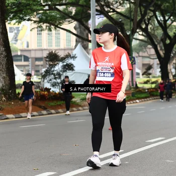 Runner Photo 8086896