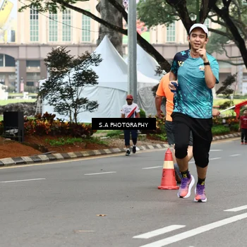 Runner Photo 8086983