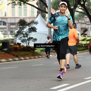 Runner Photo 8086984