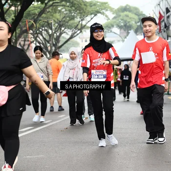 Runner Photo 8087004