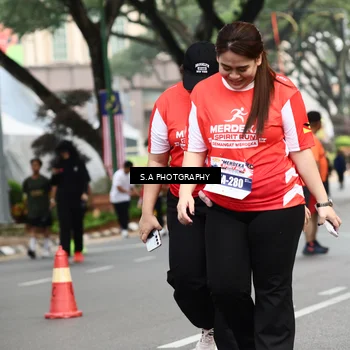 Runner Photo 8087022