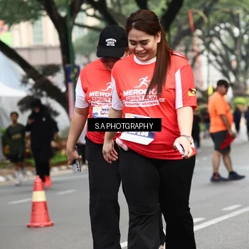 Runner Photo 8087023