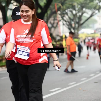 Runner Photo 8087024