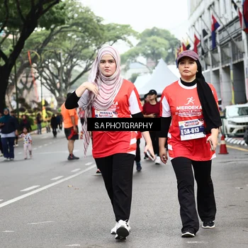 Runner Photo 8087029
