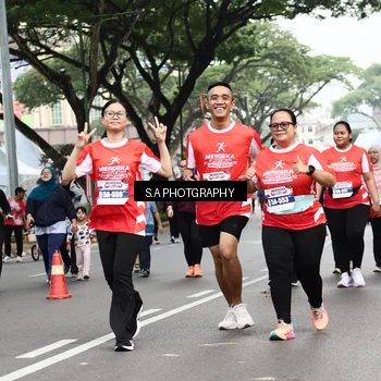 Runner Photo 8087040
