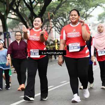 Runner Photo 8087041