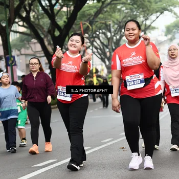 Runner Photo 8087042