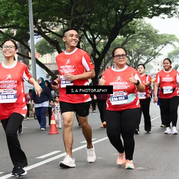 Runner Photo 8087043